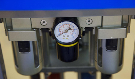 How to Clean The Foam Gun of Polyurethane Foam Machine