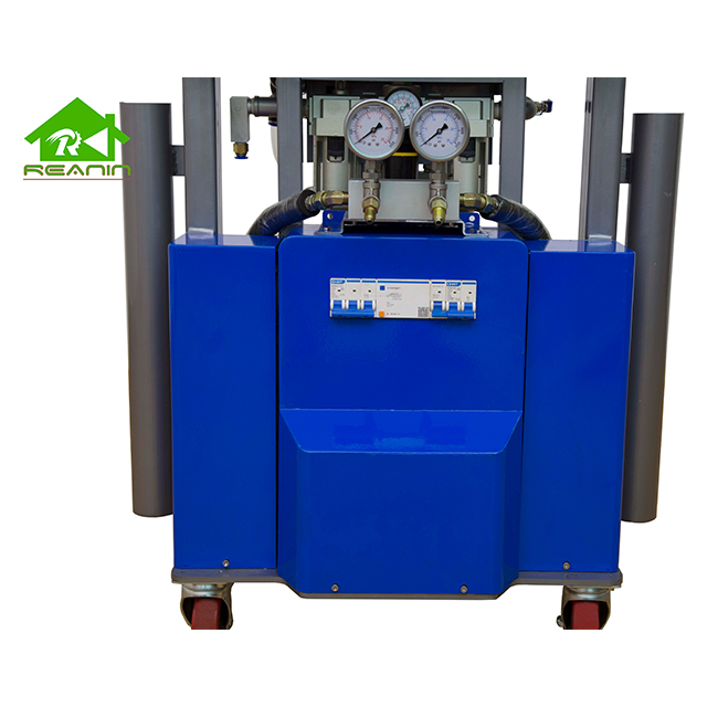 Advantages of Polyurethane Foaming Machine